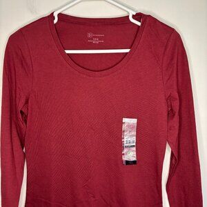 NO BOUNDARIES NEW Long Sleeve Round Neck Tee Juniors S (3-5) Red